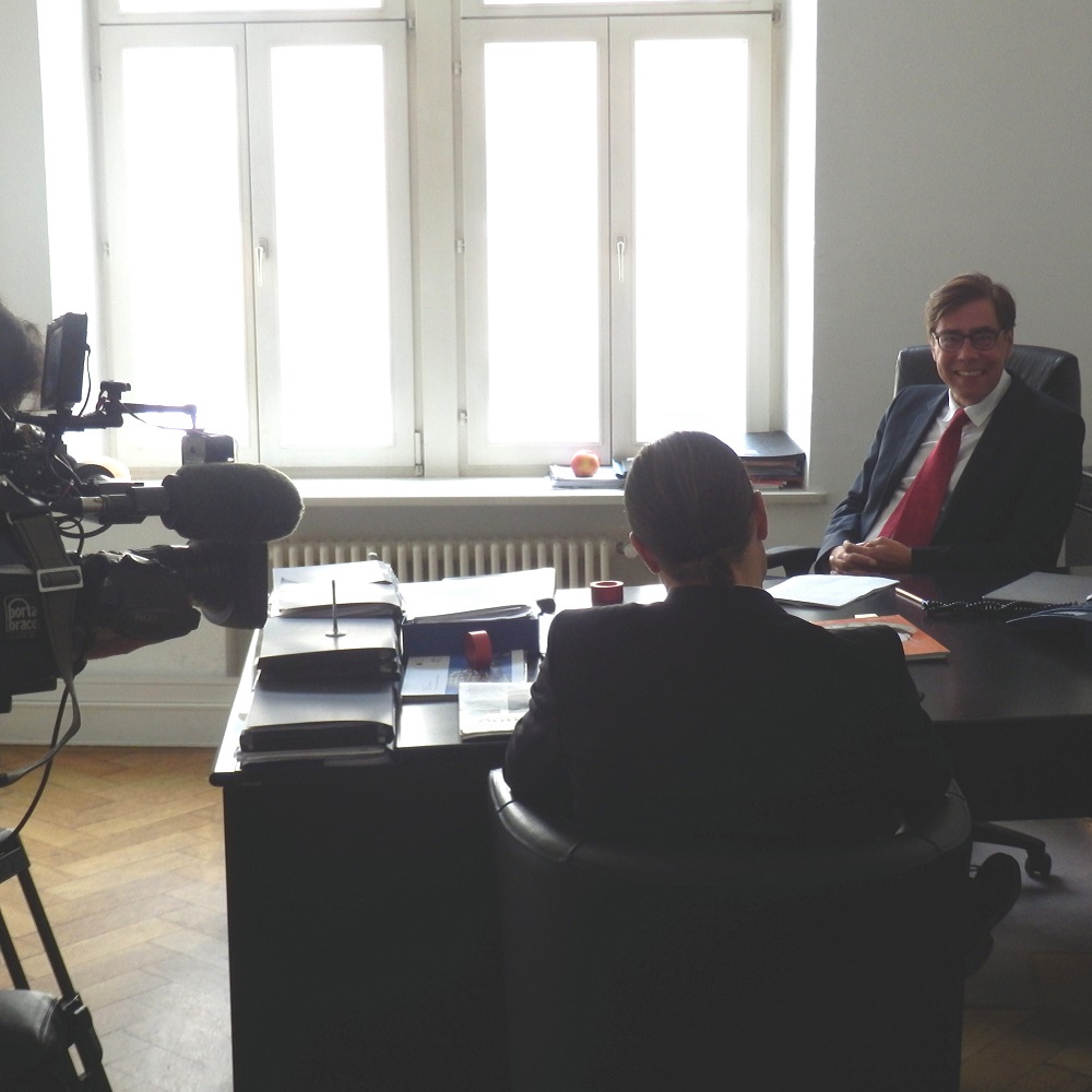 Achim von Michel Interview Schweizer Fernsehen