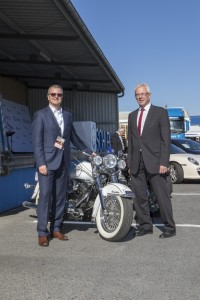 Schlemmer-CEO Josef Minster (links) mit Haßfurts Bürgermeister Günther Werner