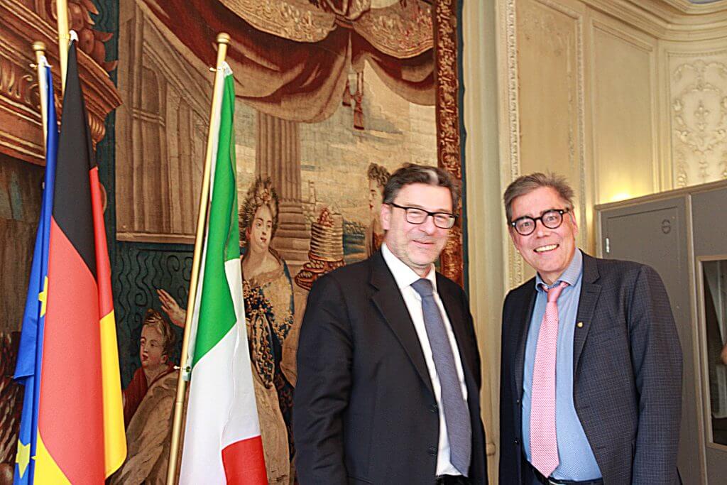 Mit dem italienischen Wirtschaftsminister Giancarlo Giorgetti in München